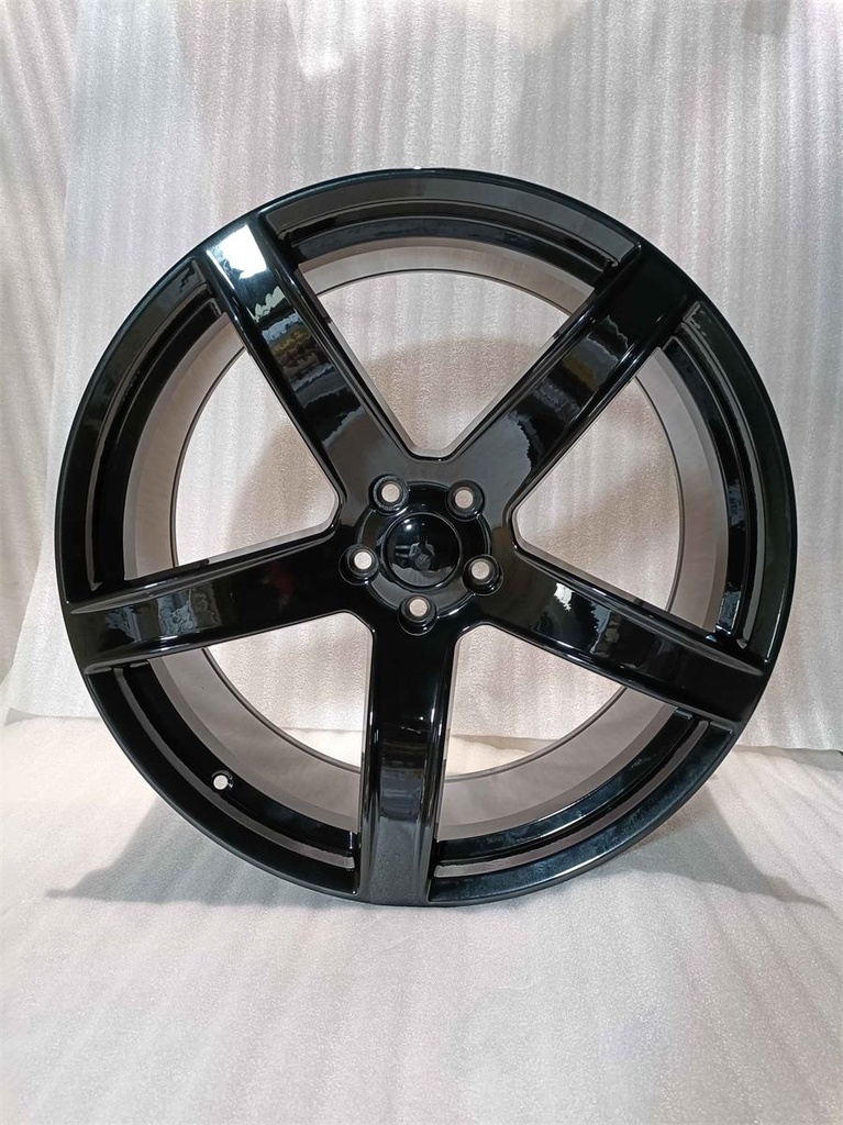 RP005 Gloss Black 9.0x22 5/115 ET20 CB71.6