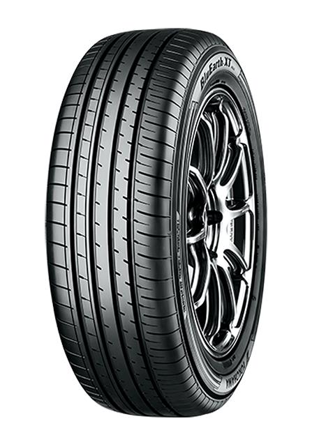 225/65R17 102H YOKOHAMA BLUEARTH-XT AE61