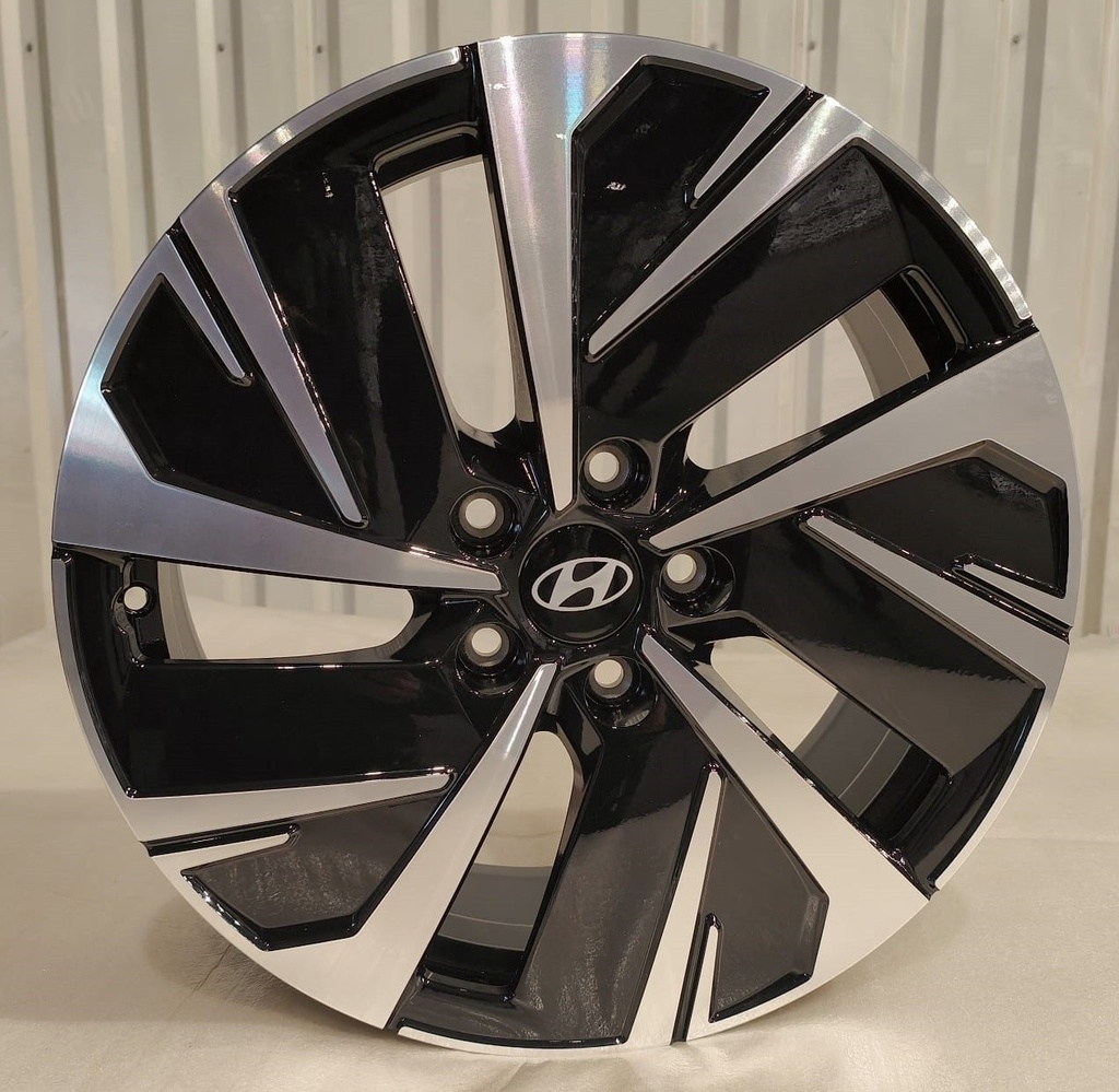 CMS GP Black Polished 7.5x18 5x114.3 ET60 CB67.1
