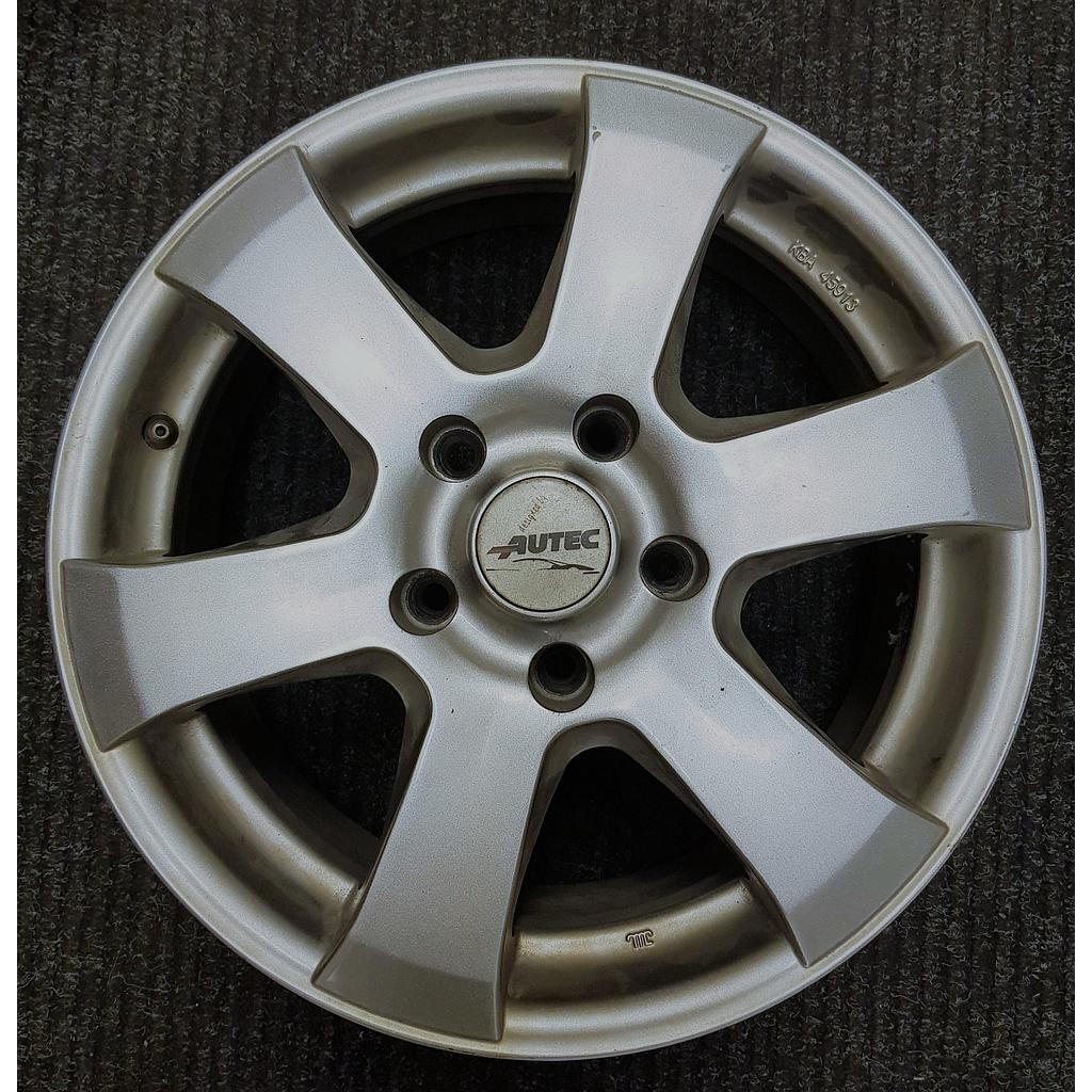 Autec Käytetty 7x16 5x120 ET20 CB72.6